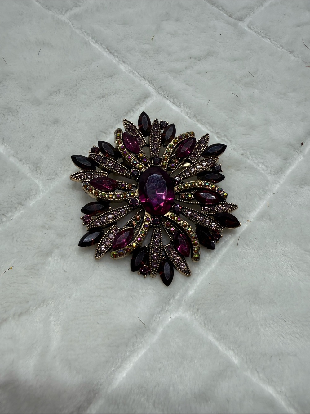 Vintage-Inspired Purple Crystal Sunburst Brooch
